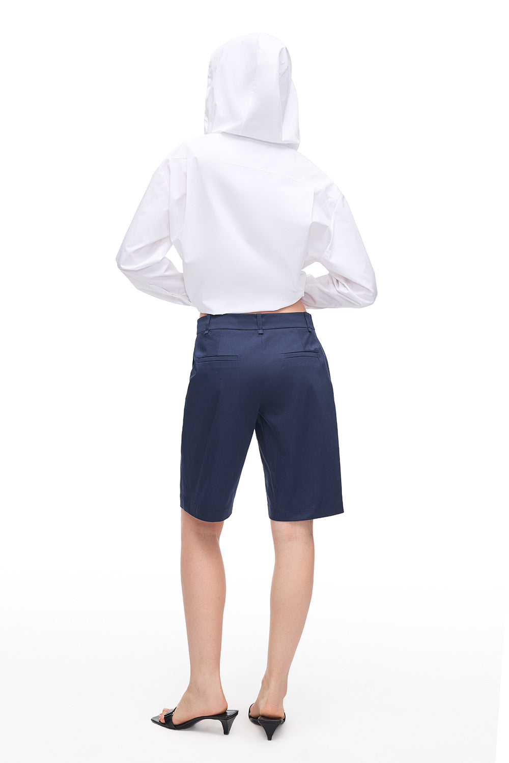 Milo Pantallona Të Shkurta Të Kaltër e Errët 0300