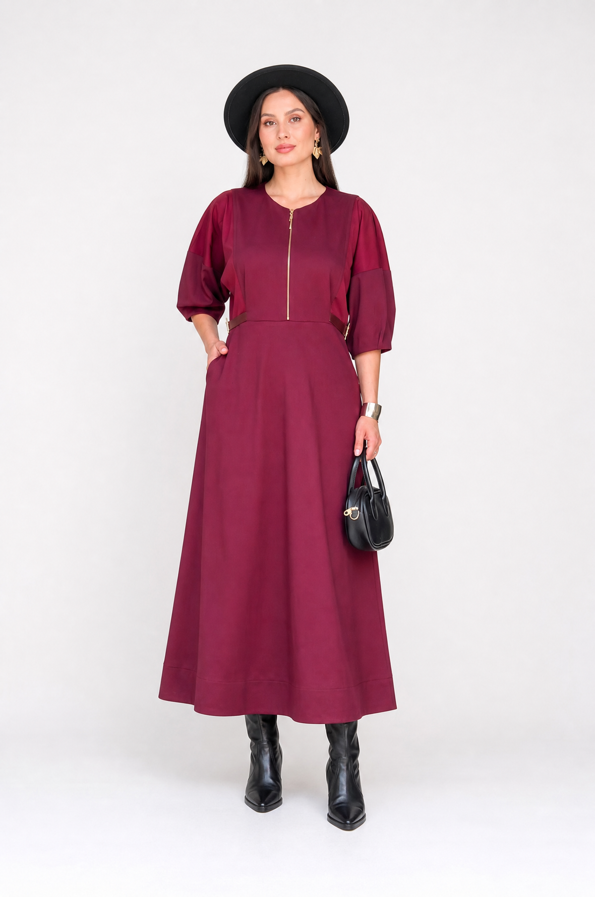 Fustan maxi bordo me mëngë gjysmë dhe rrip anash në stil elegant