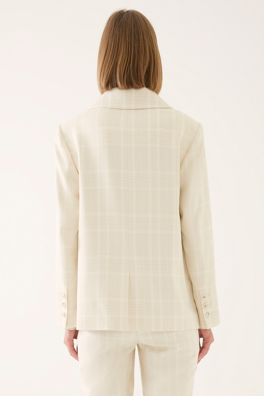 DARIAN SETER OFFWHITE & BEZHE 1164