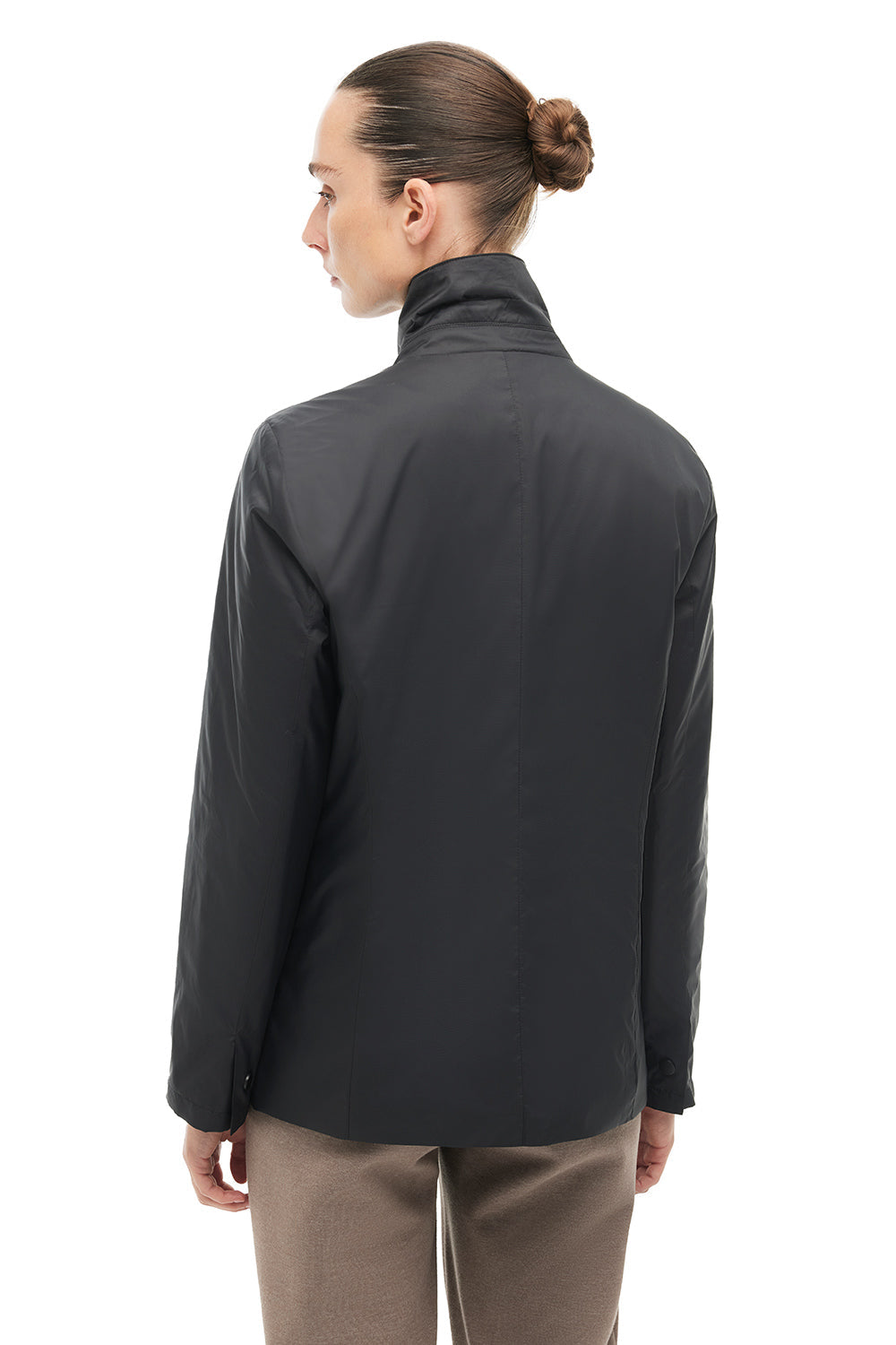 Sonya Xhaket E Zezë 8698