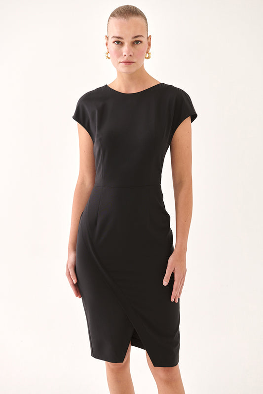 Црн фустан Аидас 3052