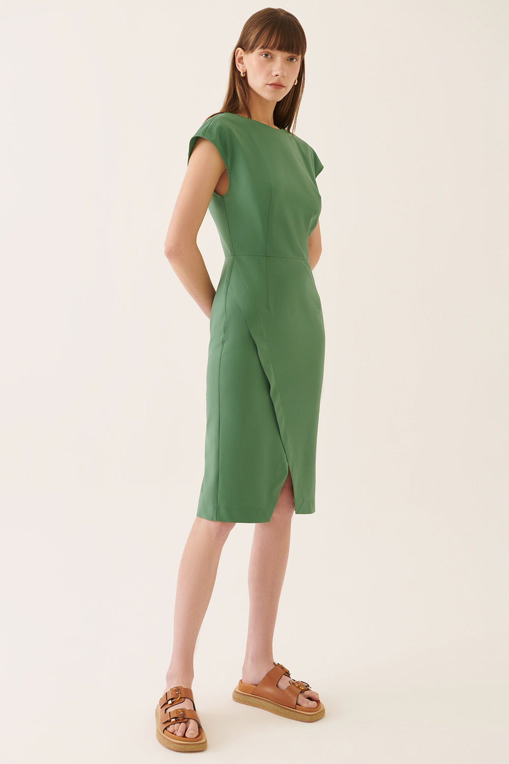 Палмо зелен фустан од Aidas 3052