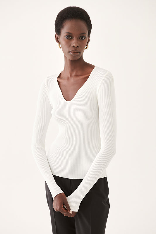 Иллас џемпер бела блуза 0668